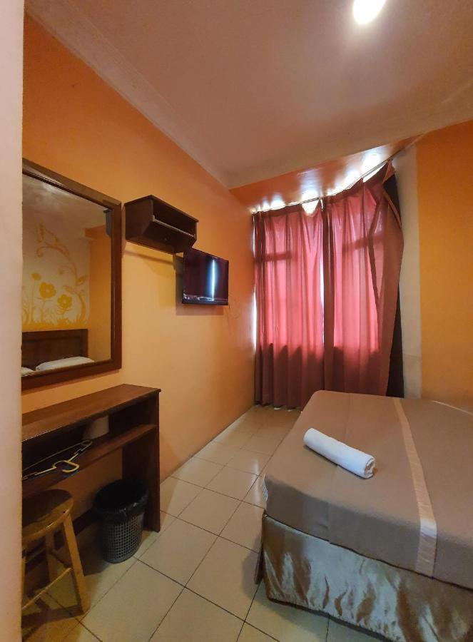 Highway Budget Hotel Ipoh Buitenkant foto